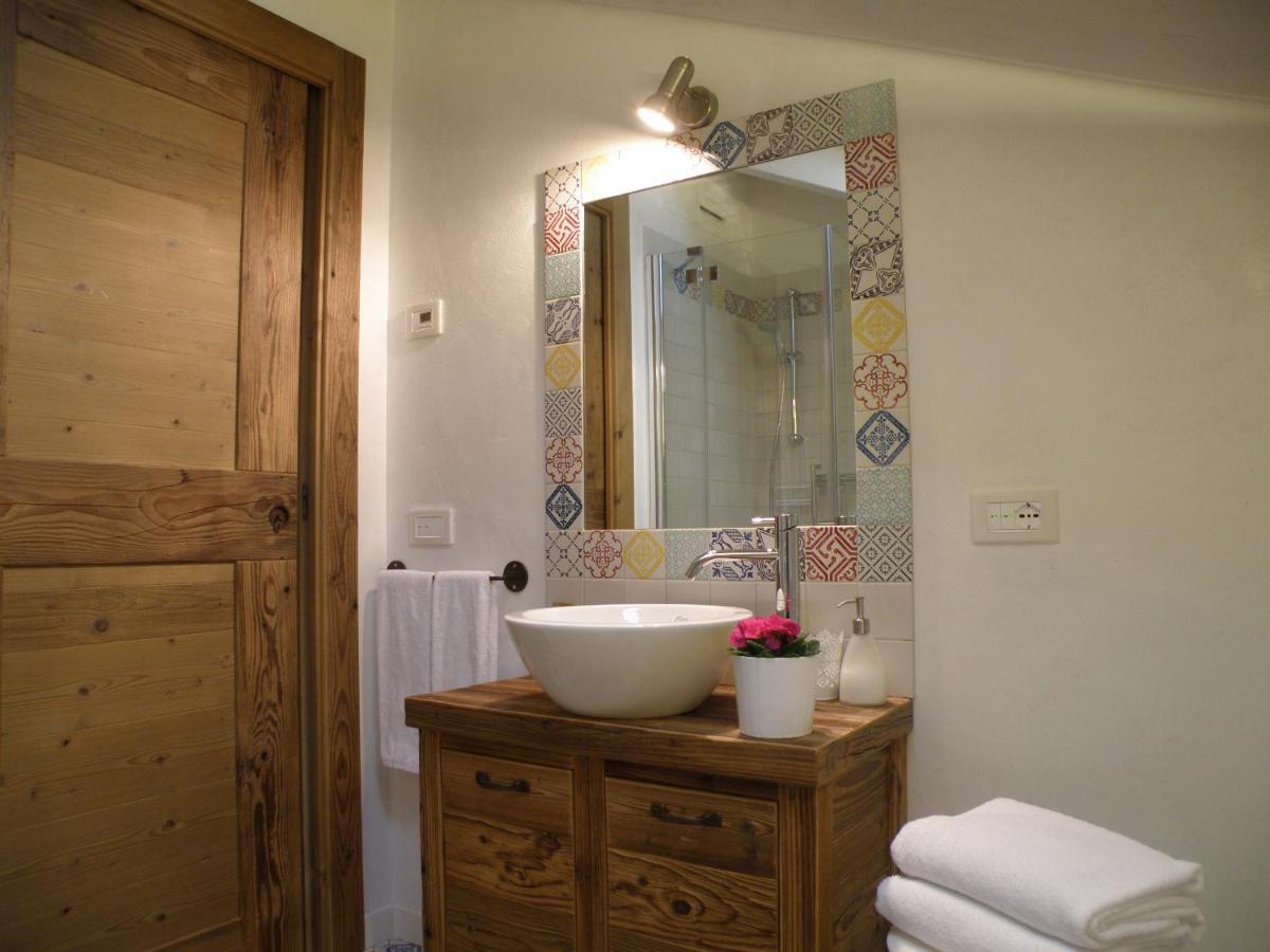 La Vita In Campagna Villa di Tirano ภายนอก รูปภาพ