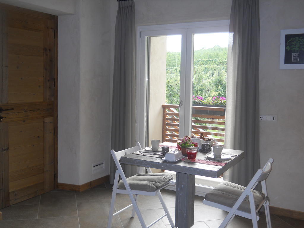 La Vita In Campagna Villa di Tirano ภายนอก รูปภาพ