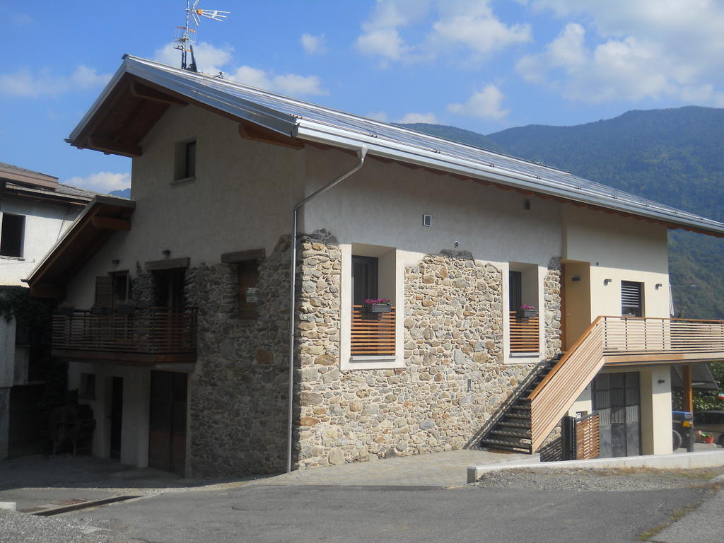 La Vita In Campagna Villa di Tirano ภายนอก รูปภาพ
